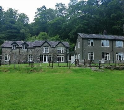 Kings Hostel Dolgellau Bagian luar foto